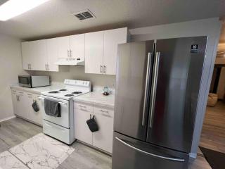 Home in Kissimmee with Huge Backyard - Kissimmee - 5