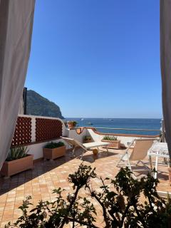 The Lodge by the sea - Isquia - 4