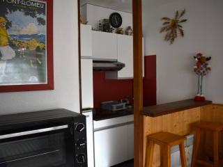 Charmant studio cabine avec terrasse et parking à Font-Romeu - FR-1-580-58 - 8