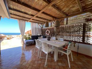 The Lodge by the sea - Isquia - 3