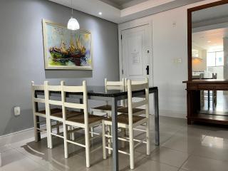 B102 - Apto 2 quartos p/ 6 pessoas com vista lateral do mar - 2