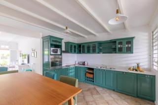 Quaint 4BDR villa with pool in Grand Gaube - Grande Gaube - 2