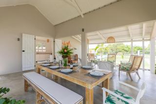 Quaint 4BDR villa with pool in Grand Gaube - Grande Gaube - 1