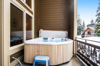 Cascadia Clouds Chalet - 8