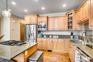 Cascadia Clouds Chalet - 1