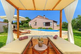 Villa Agri with large Garden and Pool near Pula - Loborika - 9