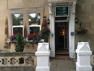 Avon Guesthouse - 0