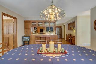 Deer Lake Retreat - 2