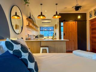 Orange Blossom Studio - 6