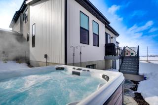 Modern Heber City Getaway Mountain View, Hot Tub! - 8