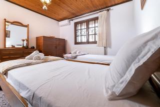 Villa Philippopolis - Elegant & Spacious Retreat - Nea Kallikratia - 2