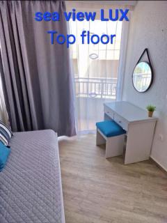 BLUE EYES APARTMENTS - Ixia - 4