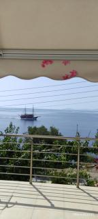 ΖΩΗ ΣΤΟ ΚΥΜΑ- Life on the wave - 5