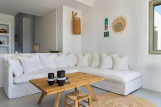 House of Harmony - Beachfront - 3