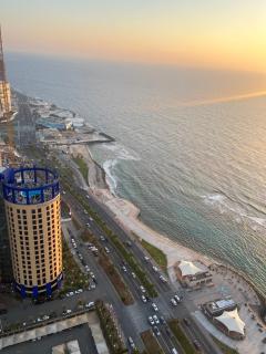 شقة فرزاتشي باأطلالة بحرية برج الجوهره داماك Damac AlJawharah Tower - Dschidda - 6
