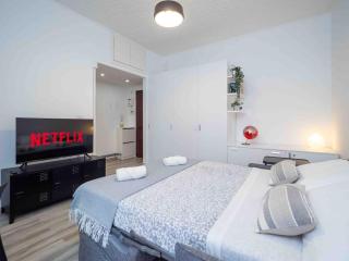 Comfort Business Suite, Wi-fi & 3 stops from Duomo - Milan - 0