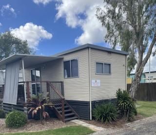 Fishing Haven Holiday Park - Palmer Island - 2