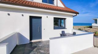 AG Casa Arnados1ª linea de playa Razo con jardín - Razo - 5