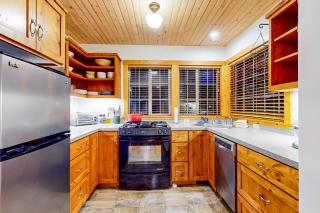 Cozy Retreat - Sandy - 3