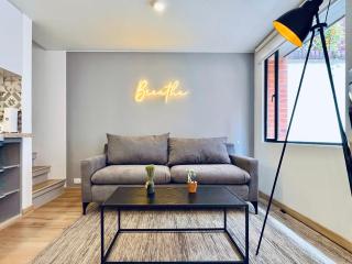 Palace by Wynwood House - Bogotá - 4