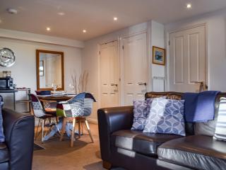 The Lodge - Carlyon Bay - 6