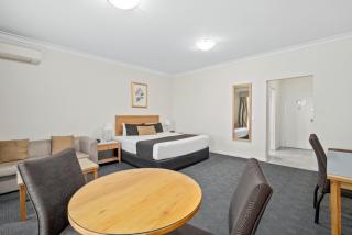 Sherbourne Terrace Hotel - 5