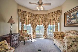 Manor on the 7th - 6