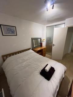 Spacious Home w/ Parking & Garden - Worthing - 6