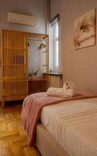 Sm Athens - Atene - 7