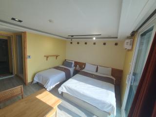Hotel Oceanview - Incheon - 5