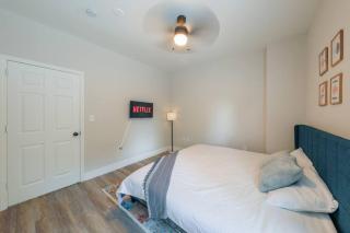 Minutes to Broadway- KING bed and optional garage parking - Nashville - 7