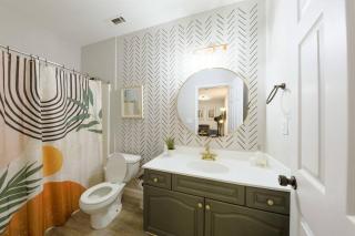 Minutes to Broadway-2 KING beds and optional garage parking - Nashville - 2