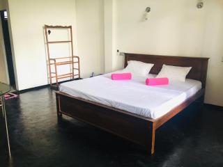 Pineapple inn - Mirissa - 2