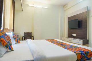 FabExpress The Guest House - 4