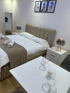 Apartment in the heart of Tirana - Tirana - 9