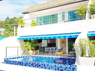 Beachside 3-Bedroom Townhouse w Private Pool at 70 Meters from Beach - Ban Bang Po - 0