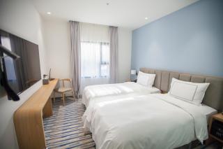 Phoenix Hotel Taichung - Taichung - 4