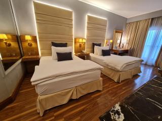 Hotel Crown Plaza Islamabad - 3