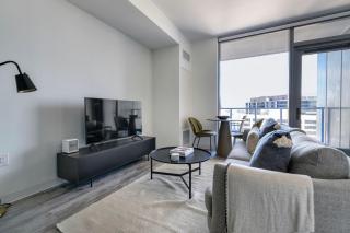 Downtown 1br w deck pool lounge nr dining ATX-229 - 9