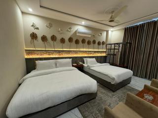 Shelton Boulevard Hotel Lahore - Lahore - 5