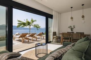 Private pool with prime location Oraio Meros - 5