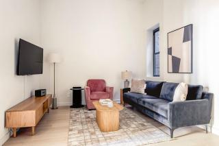 UWS 2br w elevator in-unit wd nr central park NYC-1301 - New York - 0
