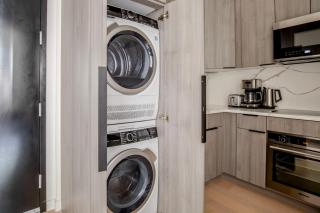UWS 2br w elevator in-unit wd nr central park NYC-1301 - New York - 4