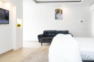 Seven Brothers Apartments - Accra - 8