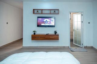 Seven Brothers Apartments - 1
