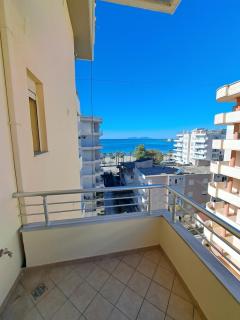 JOHNNY APARTAMENT VLORE - 3