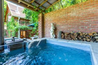 Devon Castle Orchard Cottage - Stellenbosch - 0
