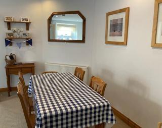 Tenby Cottage with Parking - Tenby - 4