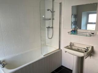 Tenby Cottage with Parking - Tenby - 2