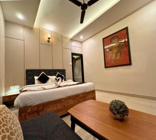 Hotel Runway Inn - Pura Raghunāth - 4